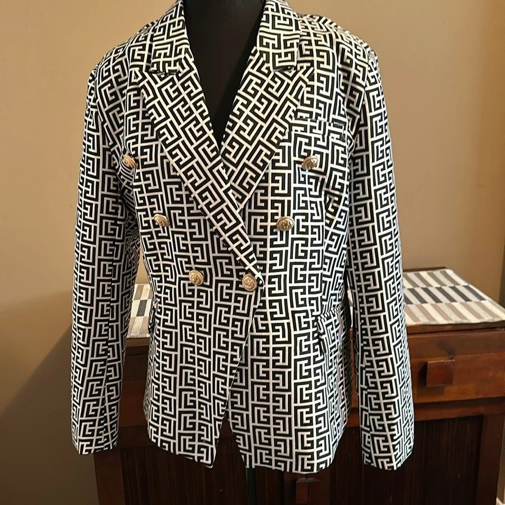 NWOT patterned blazer - Picture 6 of 9